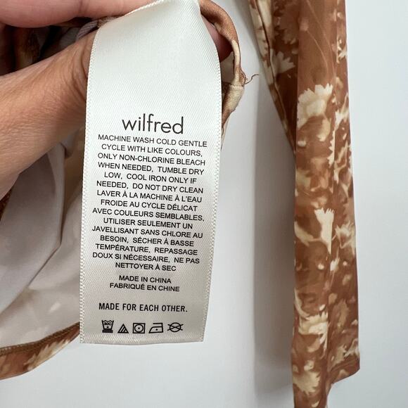 Aritzia Wilfred hour longsleeve brown cream exclusive design stretch size medium - Picture 4 of 8